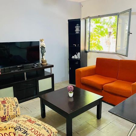 House G&S, Depto Con 3 Dormitorios Para 7 Personas Pleno Centro De La Ciudad Puerto Iguazú Eksteriør bilde
