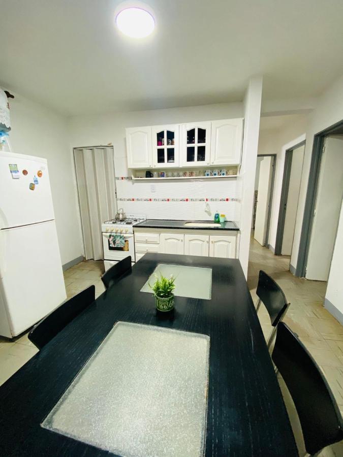 House G&S, Depto Con 3 Dormitorios Para 7 Personas Pleno Centro De La Ciudad Puerto Iguazú Eksteriør bilde